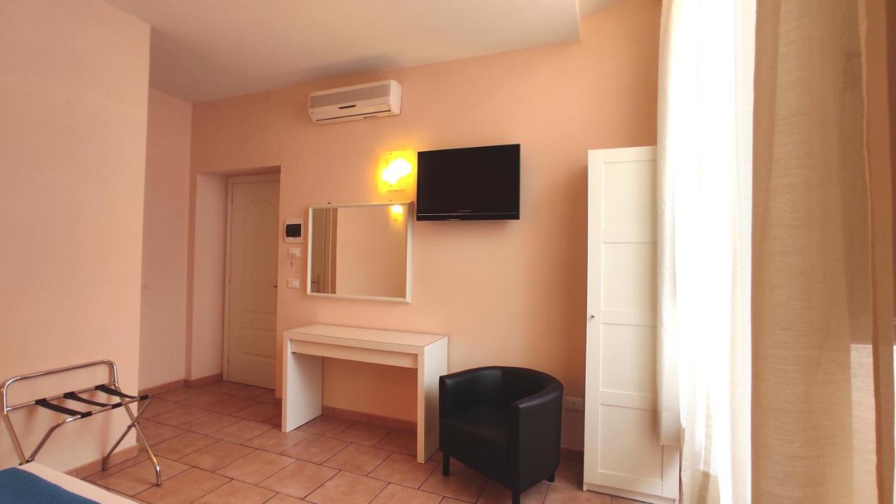 Hotel Rita Major Florenz Exterior foto