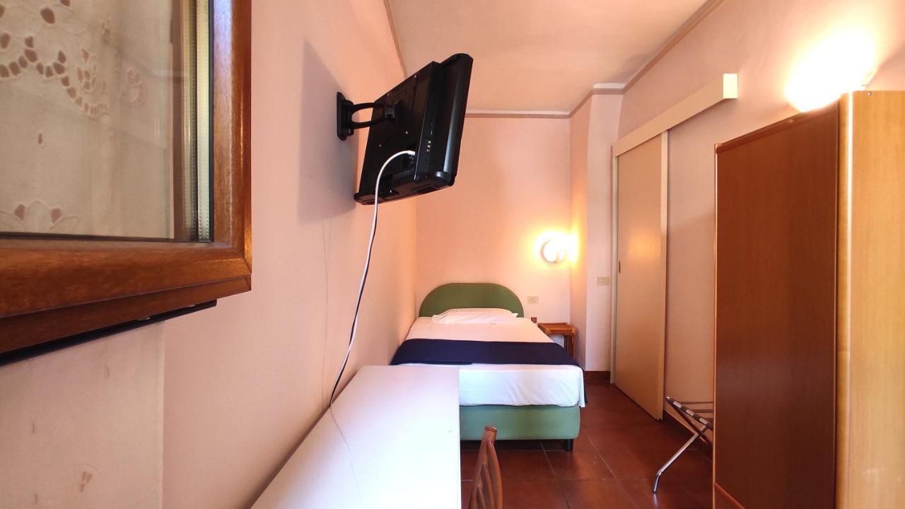 Hotel Rita Major Florenz Exterior foto