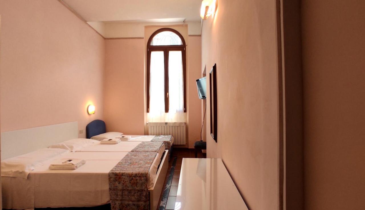 Hotel Rita Major Florenz Exterior foto