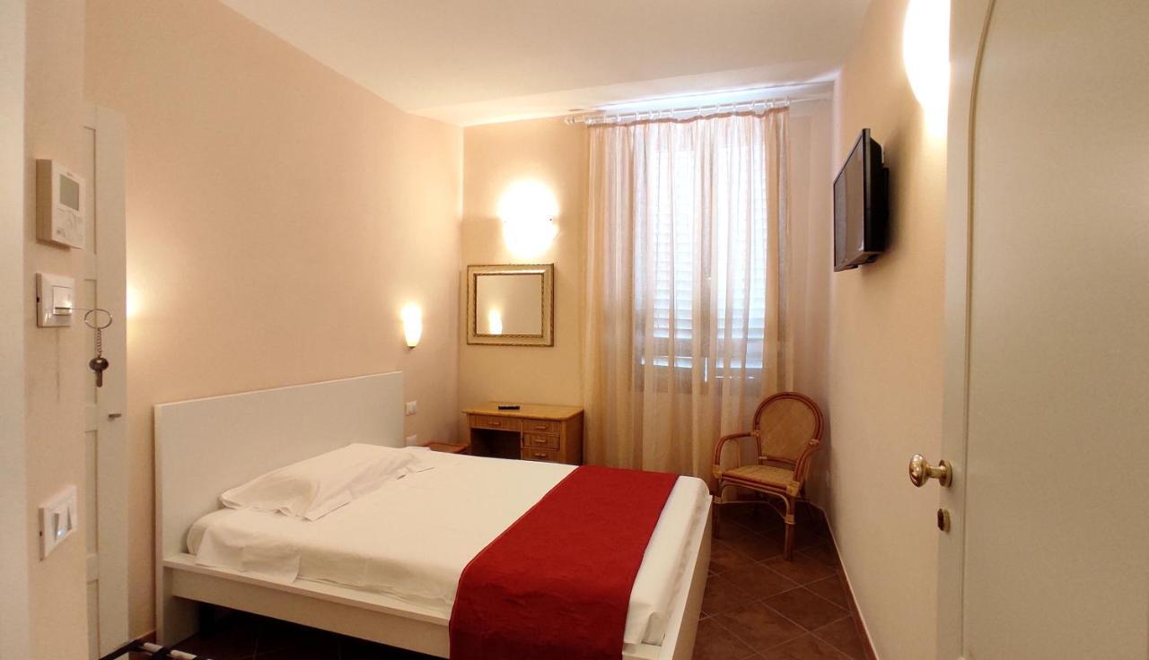 Hotel Rita Major Florenz Exterior foto