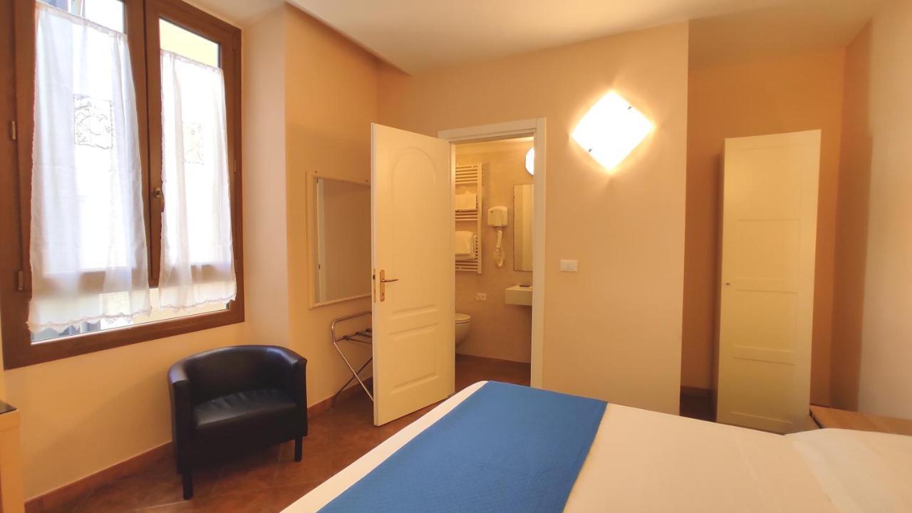 Hotel Rita Major Florenz Exterior foto